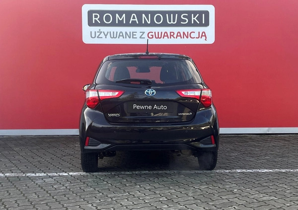Toyota Yaris cena 59900 przebieg: 123512, rok produkcji 2018 z Iłża małe 301